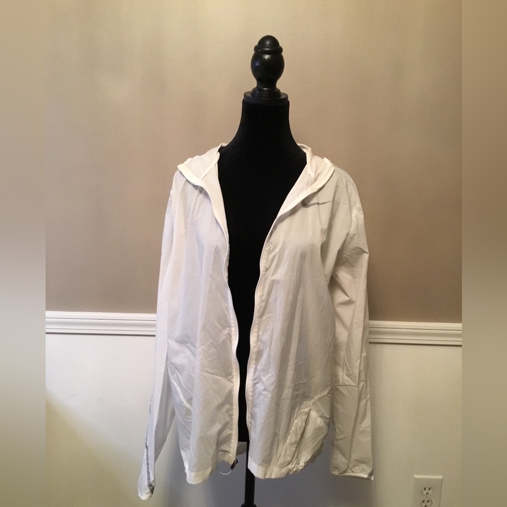 White Zip-Up Nike Windbreaker